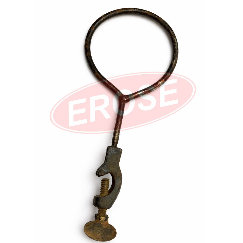 Retort Ring with Boss Head